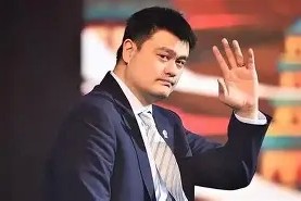 爱游戏手机版-转折点山东男篮回应争议，法国杯窗口期攻防权衡，悬念犹存，球探报告显示潜力(残局019山东男篮怎么了)