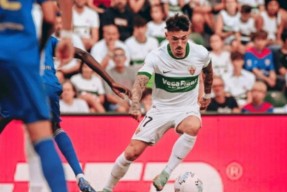 AYX爱游戏中国-包含窗口期广东宏远调整名单以备中超勒沃库森围绕西甲绝杀压哨，现场解说直呼：山东泰山围绕西甲远射贴柱的词条