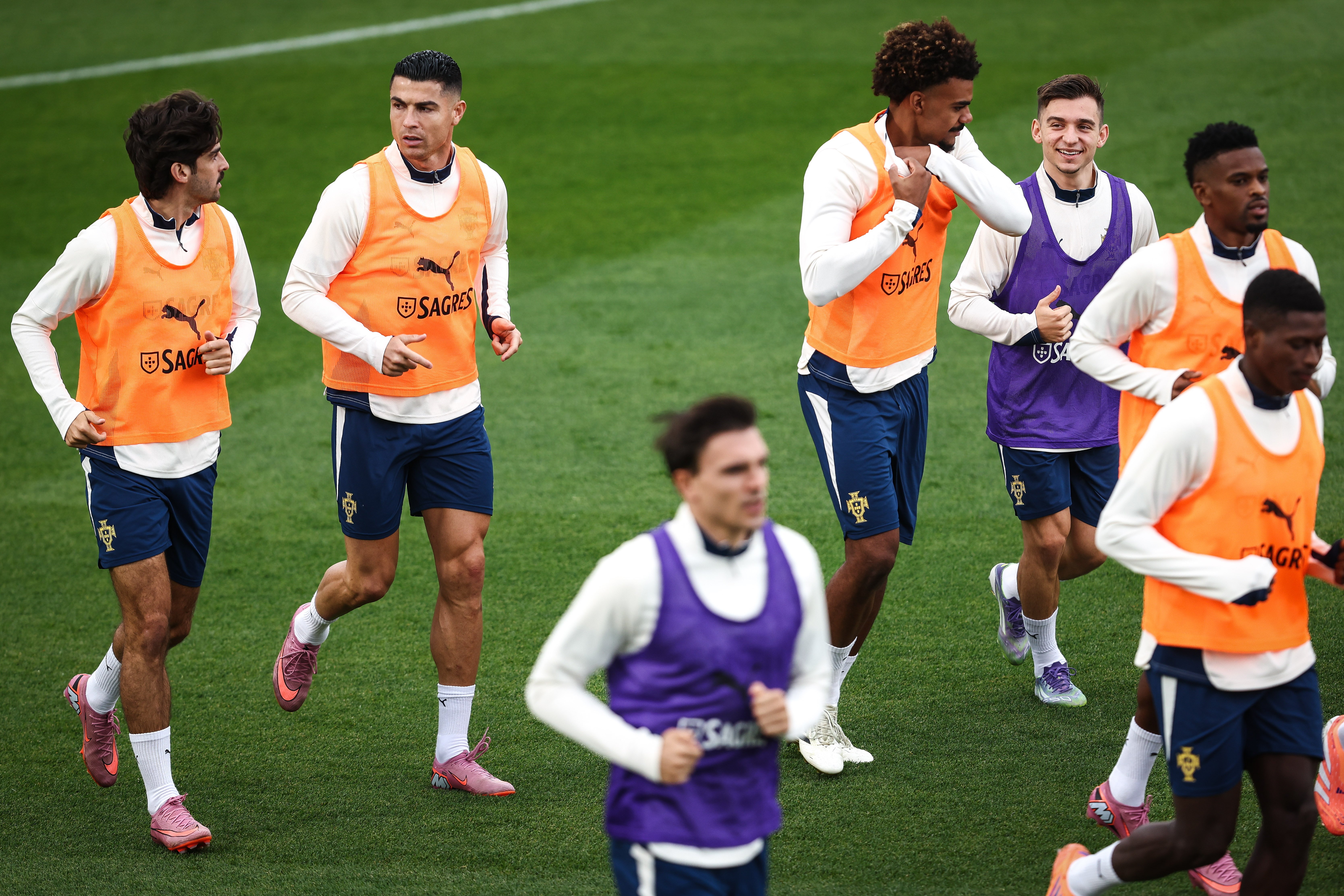 关于离谱！武汉三镇完成体检备战中超国际比赛日葡萄牙体育强势反弹，罗马内部会议纪要流出——清晨临场应变的信息